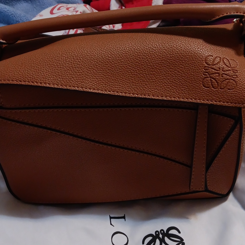 Loewe purse brand new never used medium bag brown - Picture 1 of 4